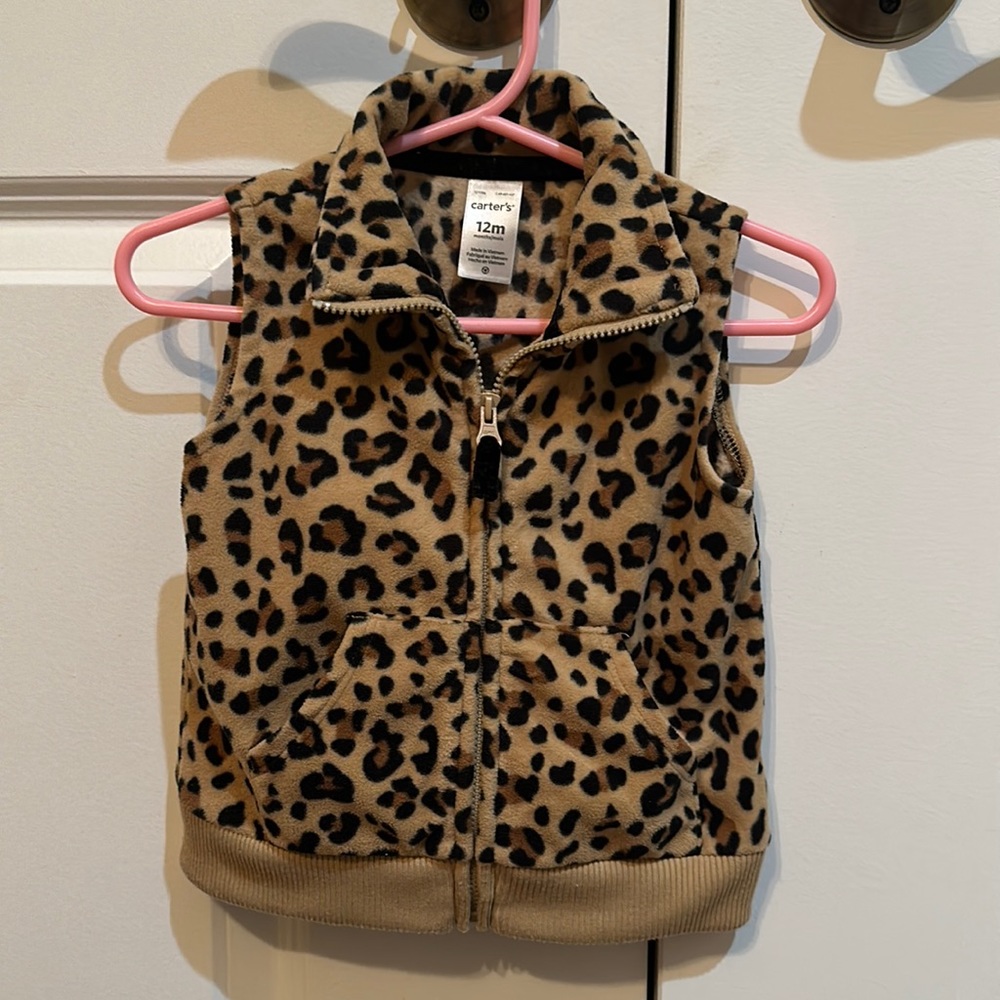 Carter’s cheetah flocked fleece vest zipper front with pockets